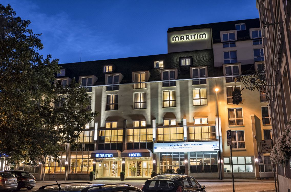 Maritim Hotel Wurzburg Hotel Reviews And Room Rates - 