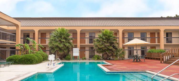 OYO 巴吞鲁日中城酒店(Motel 6 Baton Rouge, la - East - I-12)图片