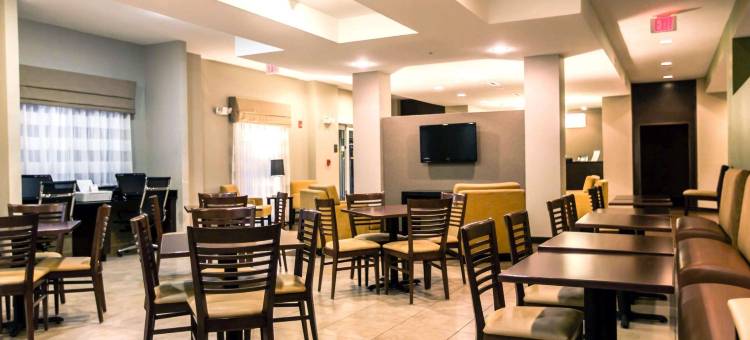 马里昂军事学院舒眠套房酒店(Sleep Inn & Suites Marion - Military Institute)图片