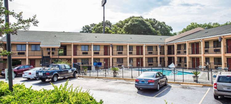 罗德威北查尔斯顿酒店 - 阿什利磷酸盐(Rodeway Inn North Charleston - Ashley Phosphate)图片