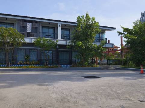 芭堤雅塔曼酒店度假村