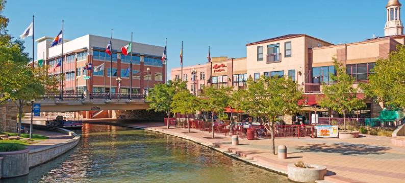 普韦布洛温德姆麦客达套房酒店(Microtel Inn & Suites by Wyndham Pueblo)图片