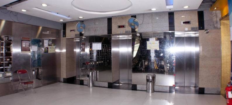 香港九龙旺角1812宾馆图片