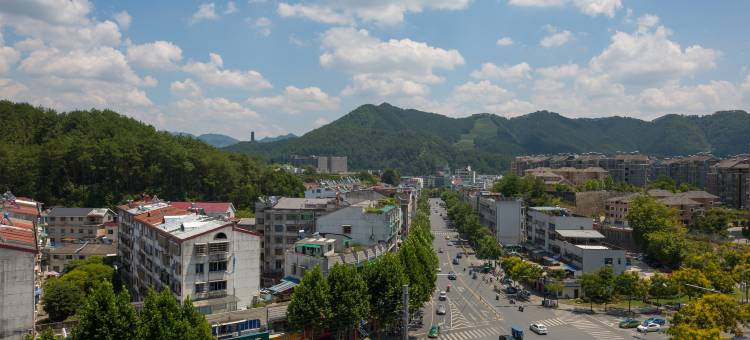 如家派柏云酒店(开化根博园汽车南站店)图片