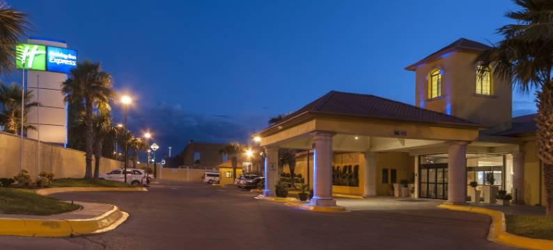 Holiday Inn Express 奇瓦瓦(Holiday Inn Express CHIHUAHUA by IHG)图片