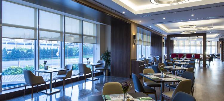 伊斯坦布尔拜拉姆贝沙华美达安可酒店(Ramada Encore by Wyndham Istanbul Bayrampasa)图片