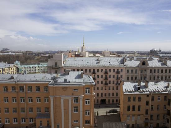 克隆威爾克公寓酒店