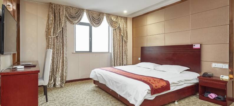 上海陈家镇大酒店图片