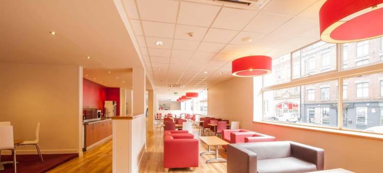 曼彻斯特市中心旅屋酒店(Travelodge Manchester Central)图片