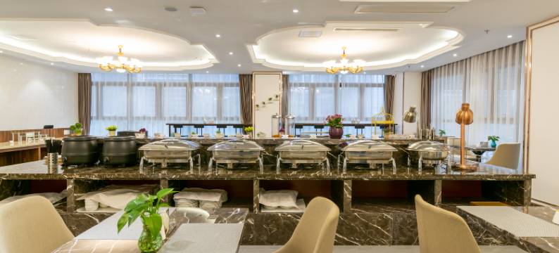 扬州颐和酒店(京华城火车站店)图片