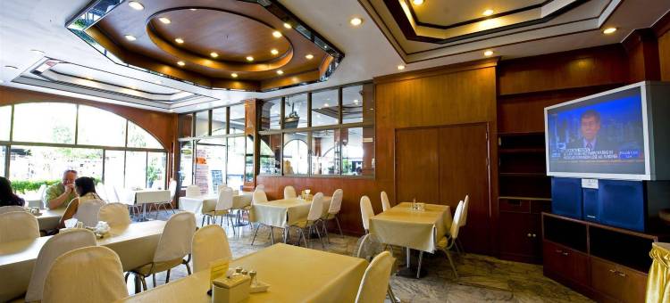 OYO 1096 胜利者酒店(OYO 1096 Winner Inn Hotel)图片