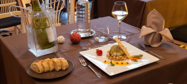 伊苏瓦尔帕利原生酒店(The Originals Boutique Hôtel le Pariou Issoire)图片