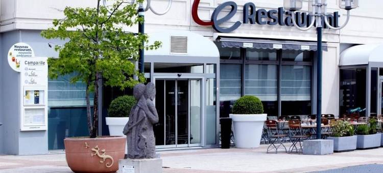 康铂巴黎西沙维尔酒店(Campanile Paris Ouest - Chaville)图片