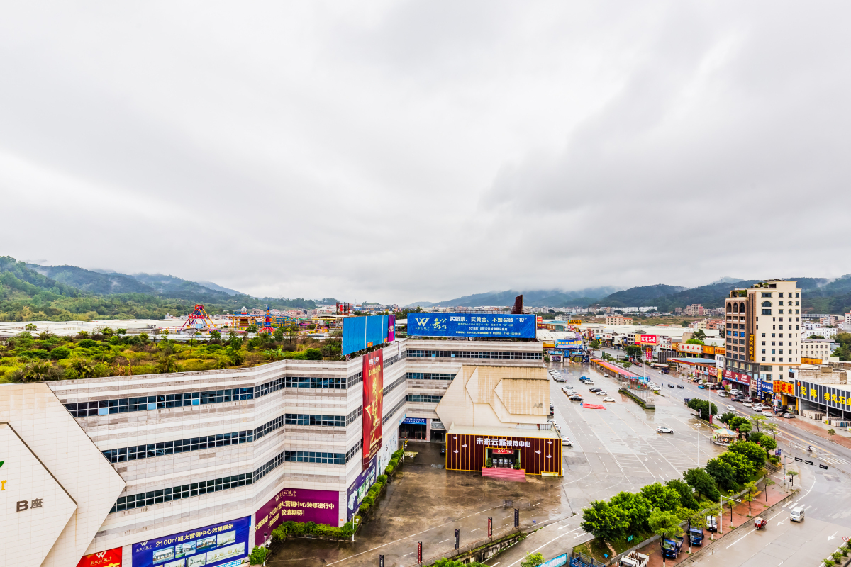 Vienna Classic Hotel (Yunfu Hekou) Over view