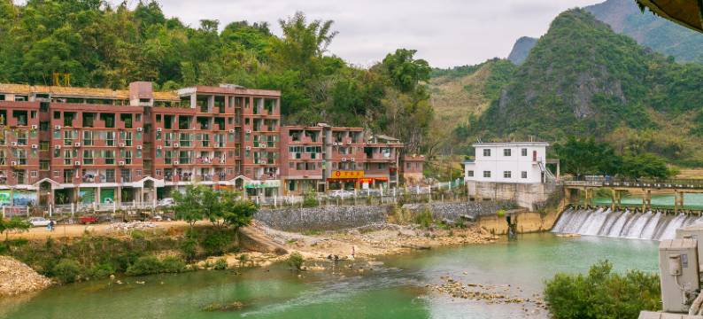 巴马百鸟莊酒店图片