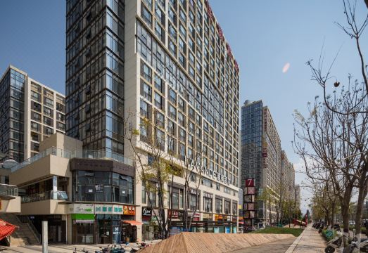 Lavande Hotel (Kunming South High-speed Railway Station) Hotel Overview