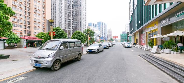 维也纳酒店(来宾北站政和步行街店)图片