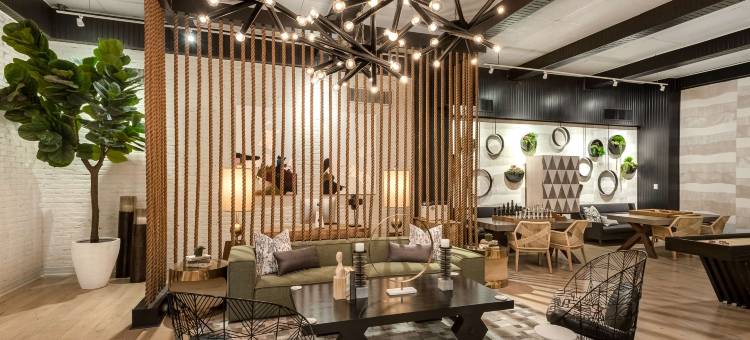 里弗沃克广场酒店(Riverwalk Plaza)图片