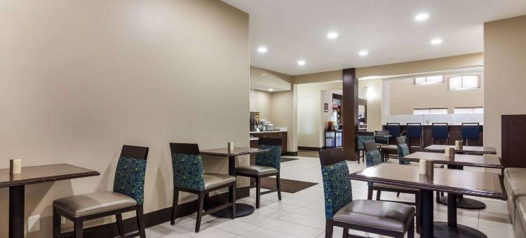 苏福尔斯购物中心区舒适套房酒店(Comfort Suites Sioux Falls Mall District)图片