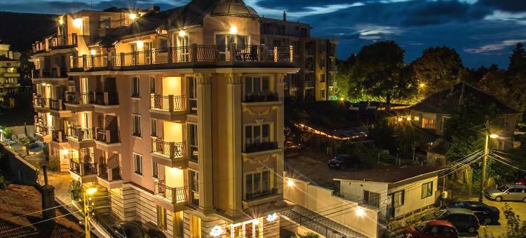 塞雷纳皇宫家庭酒店(Sirena Palace Family Hotel)图片