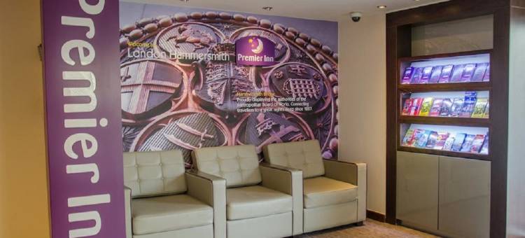普瑞米尔伦敦哈默史密斯(雷文斯科特公园)(Premier Inn London Hammersmith (Ravenscourt Park))图片