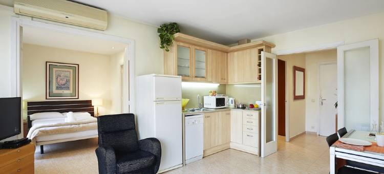 艾因比弗兰塞斯克马西亚对街公寓酒店(Ainb Diagonal Francesc Macià Apartments)图片