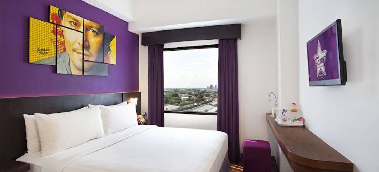 加丁塞尔彭名誉酒店(Fame Hotel Gading Serpong)图片