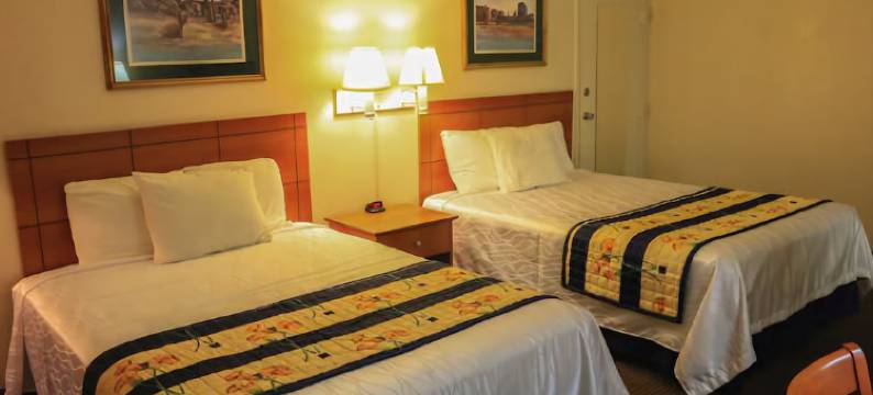 凤凰城度假酒店(Vacation Inn Phoenix)图片