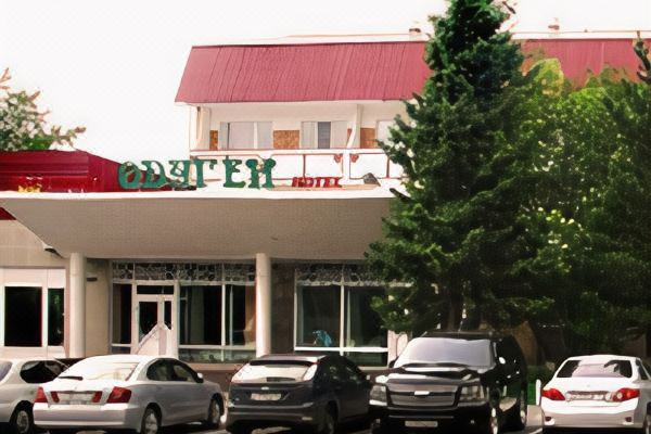 Одуген гостиница кызыл