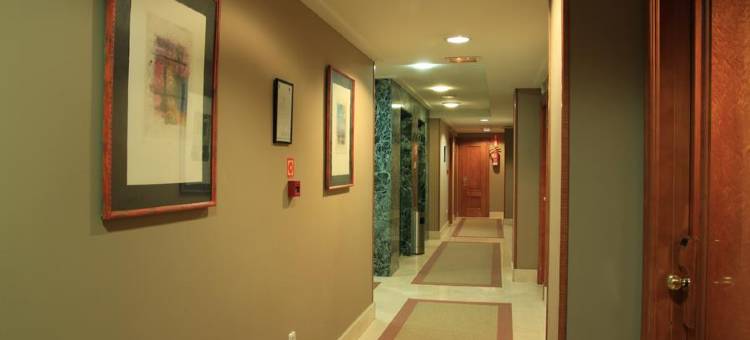 斯达利特套房酒店(Starlit Suites)图片