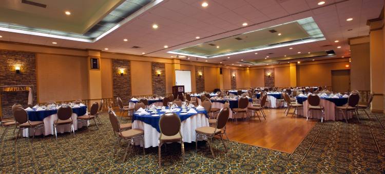 诺斯贝斯特韦斯特酒店及会议中心(Best Western North Bay Hotel  Conference Centre)图片
