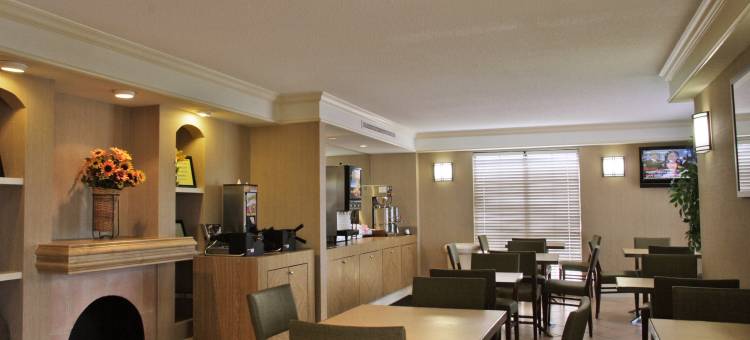 圣安东尼奥I-35瑞特曼路拉昆塔温德姆酒店(La Quinta Inn by Wyndham San Antonio I-35 N at Rittiman Rd)图片