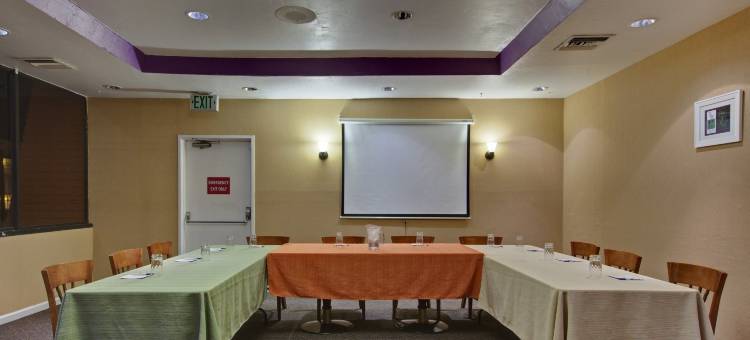 贝斯特韦斯特皇家太阳套房酒店(Royal Sun Inn & Suites)图片