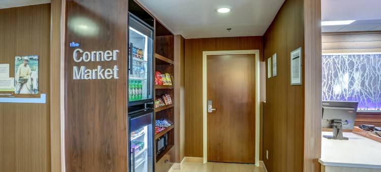 舒适套房酒店(Comfort Inn & Suites)图片