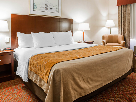 凯尔索舒适套房酒店-朗维尤