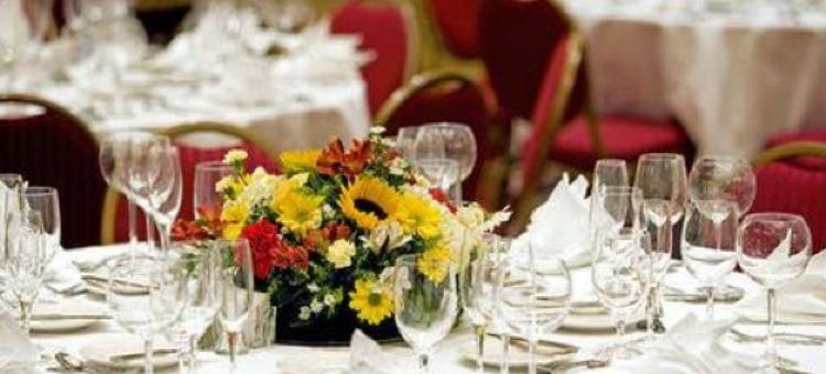 费尔奥克斯费尔法斯万怡酒店(Courtyard Fairfax Fair Oaks)图片