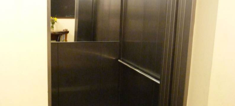 卡梅雷宾馆酒店(Cameley Lodge - Self Catering)图片