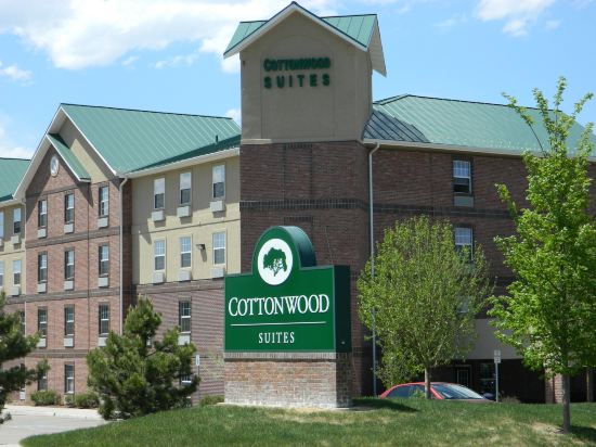 Cottonwood Suites Westminster Hotel Reviews Room Rates And Booking Cottonwood Suites Westminster