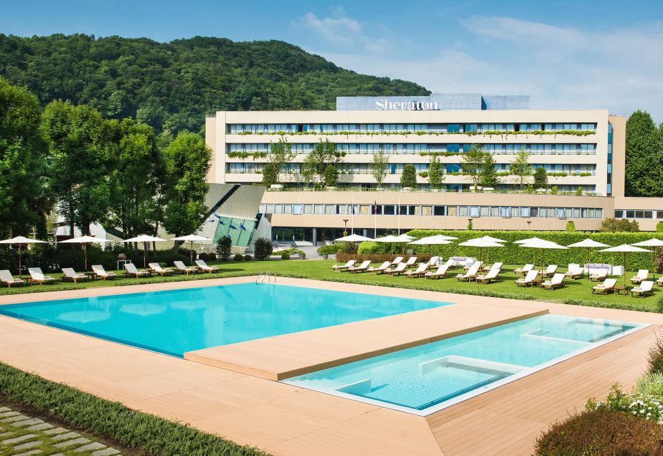Sheraton Lake Como HotelHotel Overview