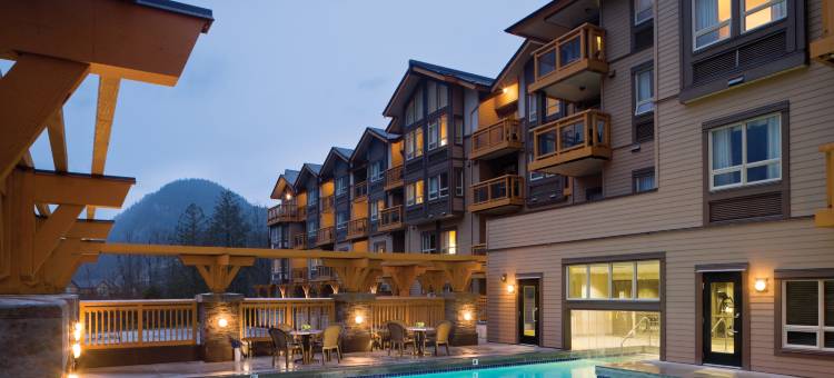 斯阔米什行政套房度假酒店(Executive Suites Hotel and Resort - Squamish BC)图片