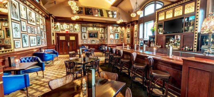 班夫里姆罗克度假酒店(The Rimrock Resort Hotel Banff)图片
