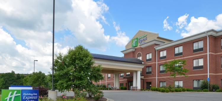 智选假日套房酒店布里奇波特(Holiday Inn Express & Suites Bridgeport - Clarksburg)图片