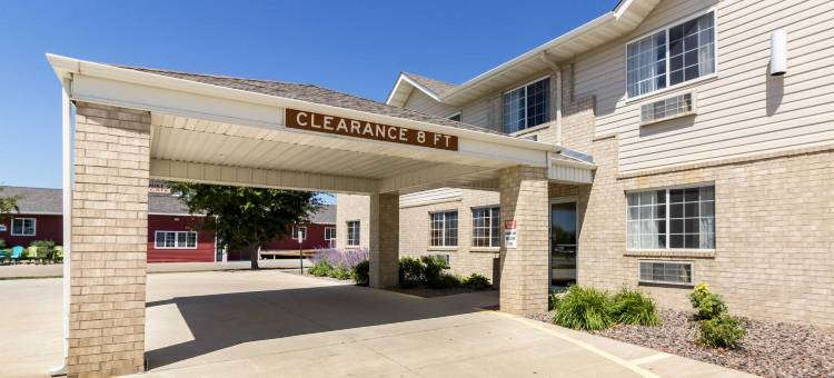 马歇尔品质酒店 MN 大学附近(Quality Inn Marshall MN Near University)图片