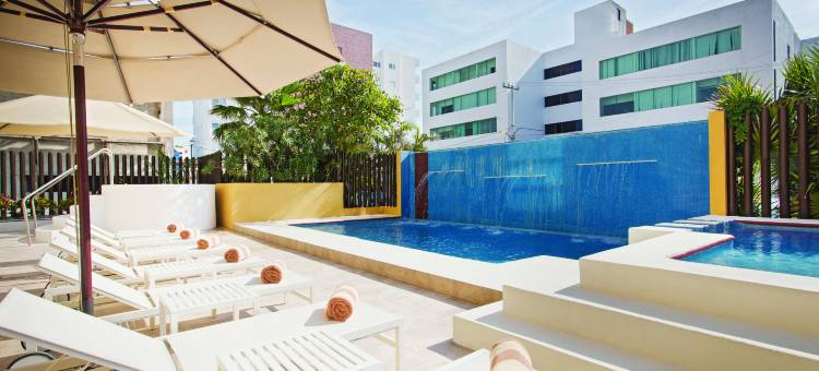 坎昆温德姆拉昆塔酒店(Wyndham Garden Cancun Downtown)图片