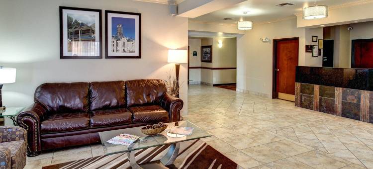 格兰伯里凯艺套房酒店(Quality Inn & Suites Granbury)图片