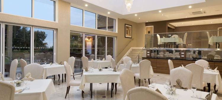伍尔弗汉普顿公园厅酒店及水疗中心(Park Hall Hotel and Spa Wolverhampton)图片