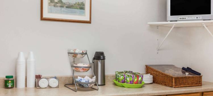 埃尔克顿大学区温德姆Travelodge酒店(Travelodge by Wyndham Elkton University Area)图片