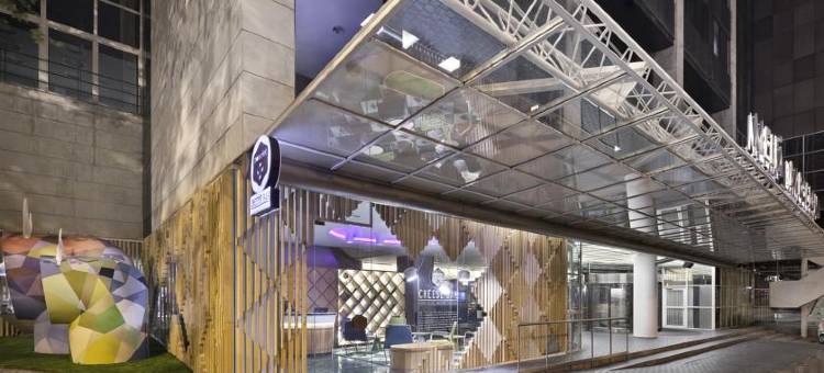 巴塞罗那萨丽雅美利亚酒店(Meliá Barcelona Sarrià)图片