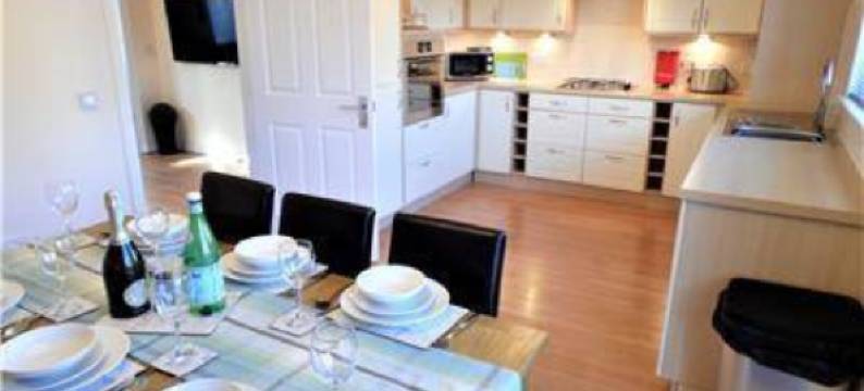 Signature - Angus House Glasgow图片