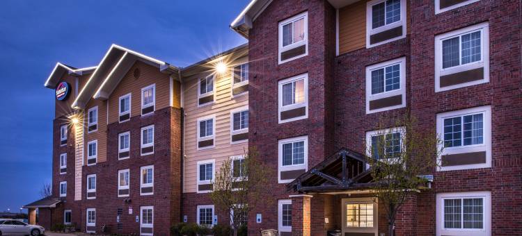郊区长住酒店(Studio 6 Lenexa, KS - Overland Park)图片